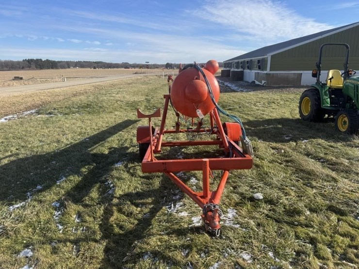 air-powered-pumpkin-cannon-image-3