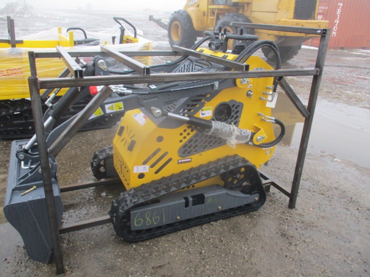 #6861-•-sdll60-skid-steer-loader-image-2