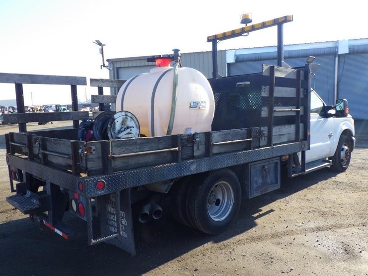 2012-ford-f350-image-3