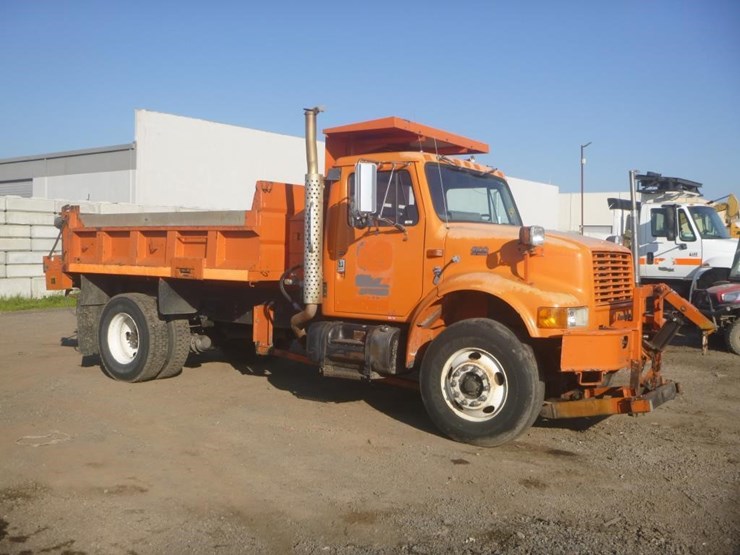 1998-international-4900-image-2