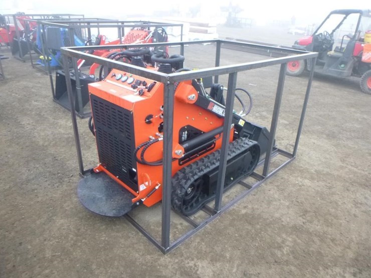 2025-agt-lrt23-skid-steer-track-loader-image-3