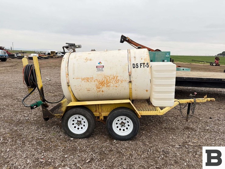 homemade-fuel-trailer-image-5