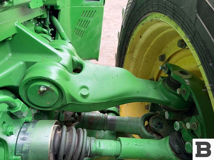 2012-john-deere-8335r-image-65