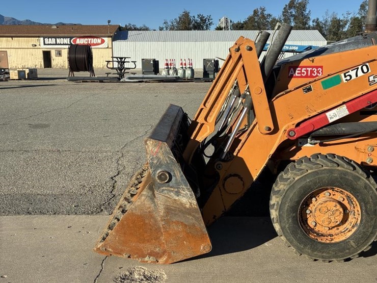 2016-case-570n-ep-image-5