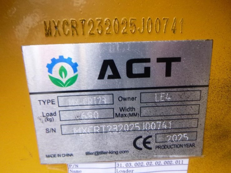 2025-agt-mx-crt23-skid-steer-track-loader-image-19