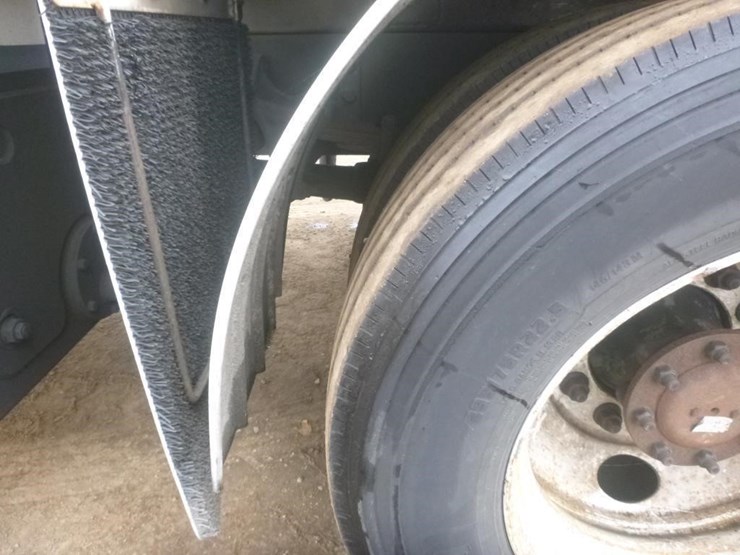 2010-international-durastar-4300-image-20