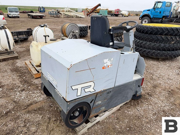 tomcat-shop-sweeper---pasco,-wa-image-3