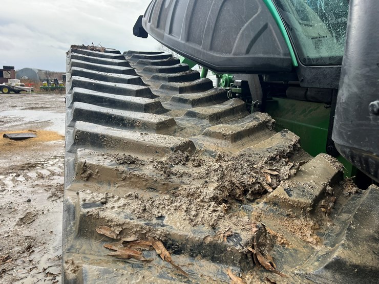 2014-john-deere-8370rt-image-7