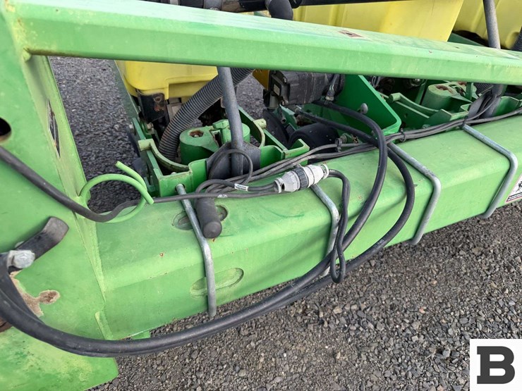john-deere-1720-image-16