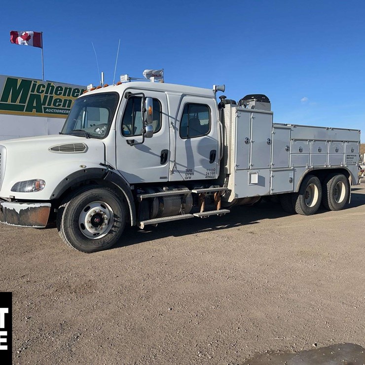 2012 Freightliner M2 112 T/A Service Truck