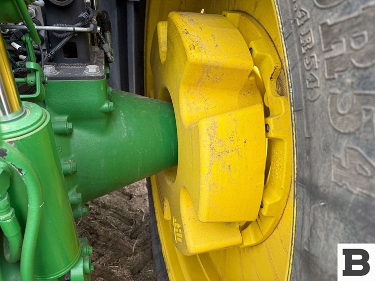 2016-john-deere-7290r-image-38
