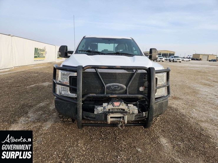 2018-ford-f250-image-9