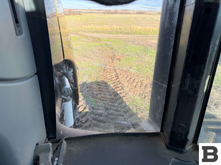 2003-challenger-mt755-image-65