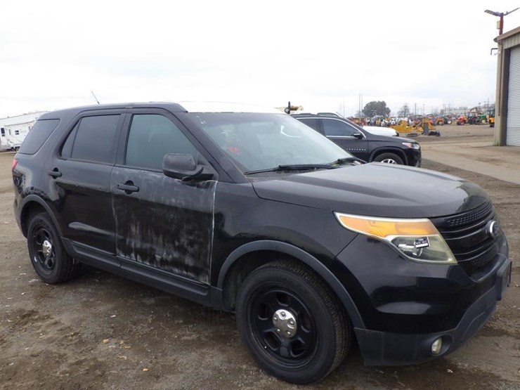 2014-ford-explorer-image-2