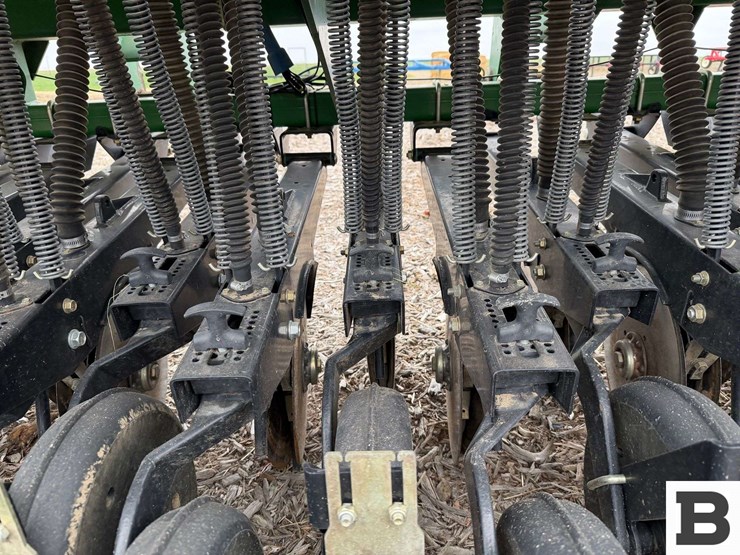 2000-great-plains-2000-4006-image-37