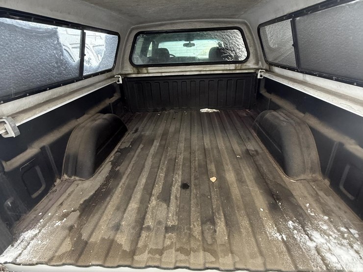 2003-chevrolet-silverado-2500-image-22