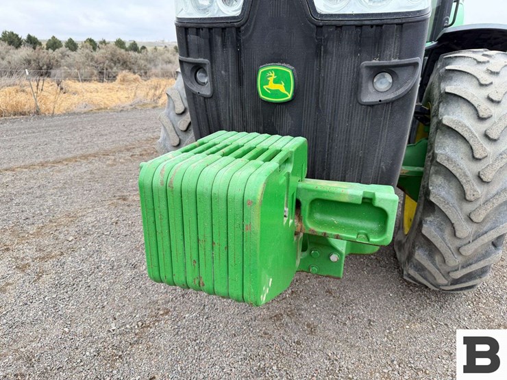 2011-john-deere-8310r-image-9