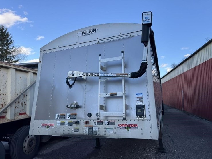 2014-wilson-hopper-bottom-image-2