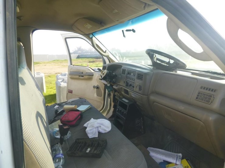 2003-ford-f450-image-21