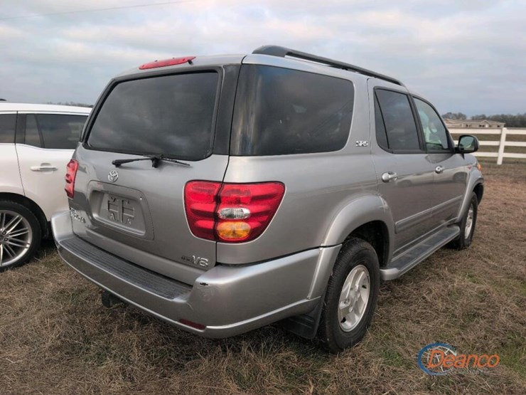 2003-toyota-sequoia-image-3