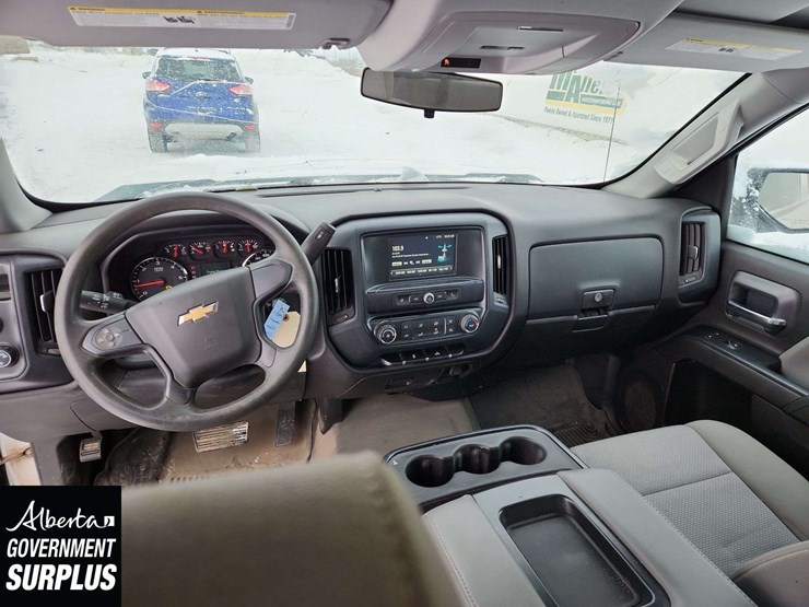 2019-chevrolet-silverado-1500-image-19