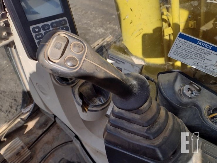 kobelco-sk230sr-lc-5-image-9