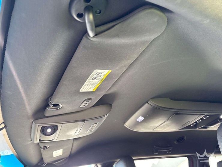 2017-dodge-grand-caravan-image-17