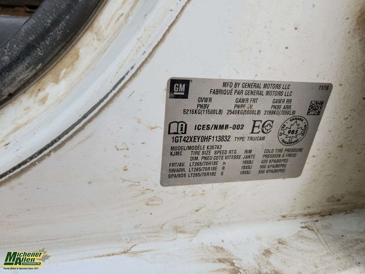 2017-gmc-sierra-3500hd-image-52