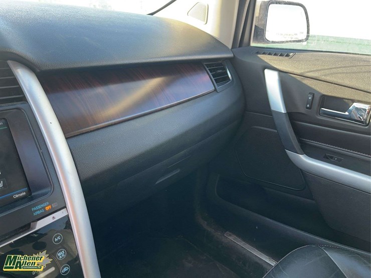 2012-ford-edge-image-22