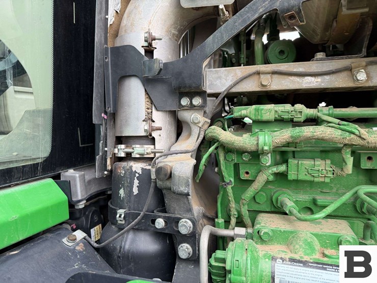 2016-john-deere-7290r-image-63