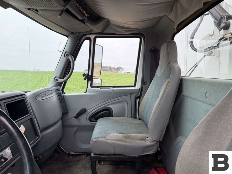 international-4400-image-75