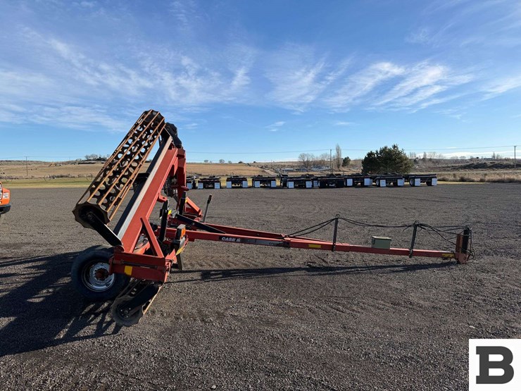 case-ih-crumbler-image-6