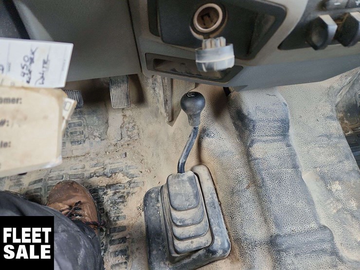 2013-ford-f450-image-24