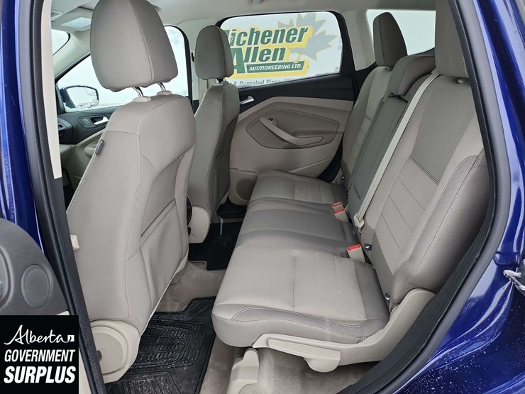 2013-ford-escape-se-image-15