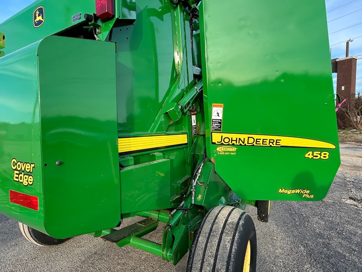 john-deere-458-image-11
