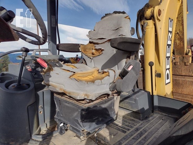 2005-deere-310g-image-14