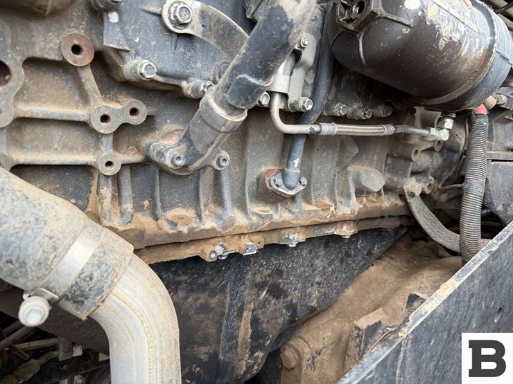 2014-case-ih-steiger-370-rowtrac-image-74