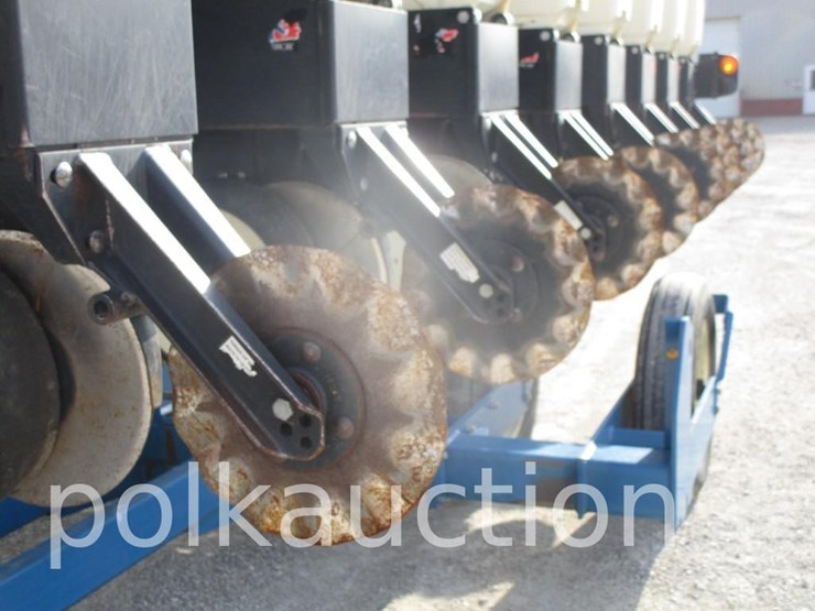 2013-kinze-3500-image-9