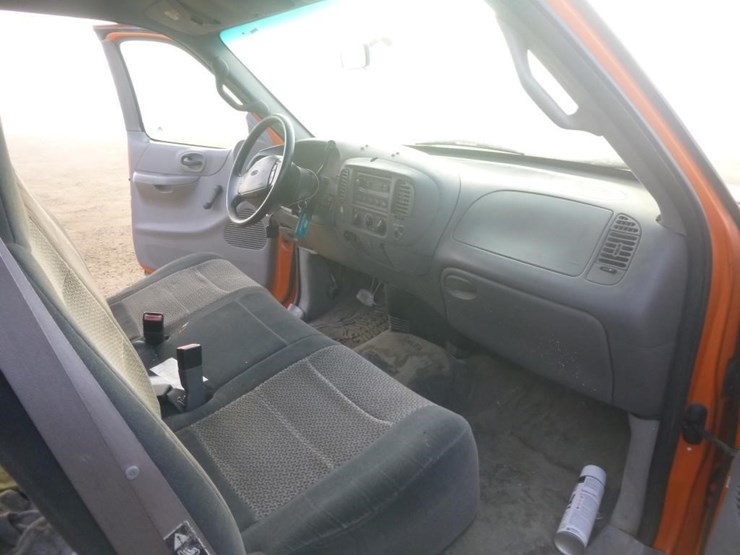 2000-ford-f150-image-13