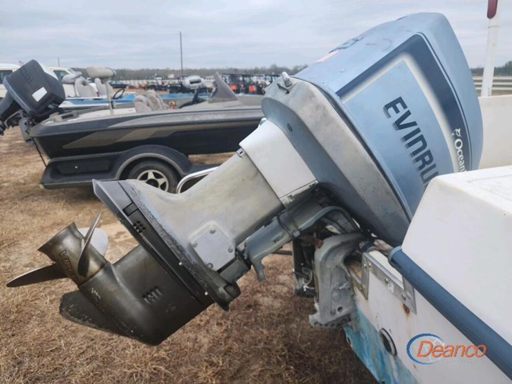 18'-angler-boat-w/-alum.-trailer:-w/-175hp-evinrude-outboard-motor-image-6