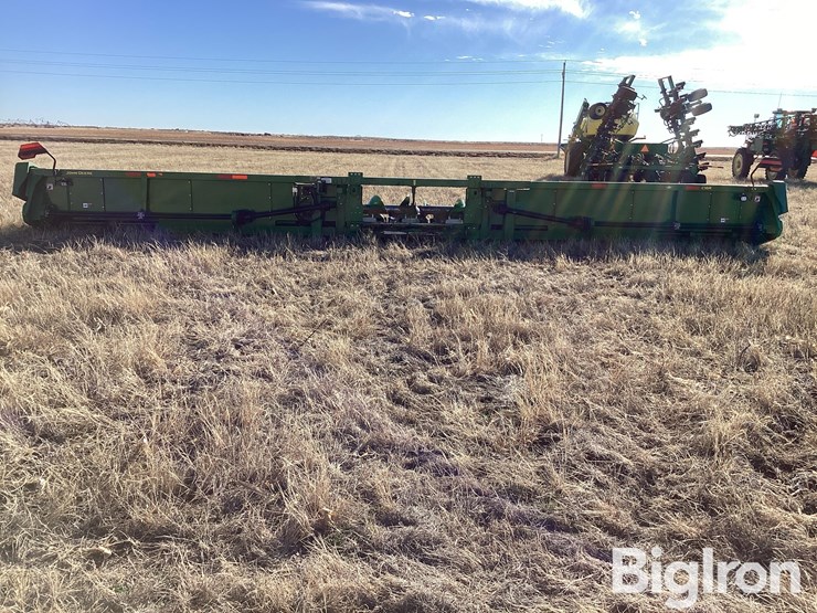 2022-john-deere-c16r-image-6