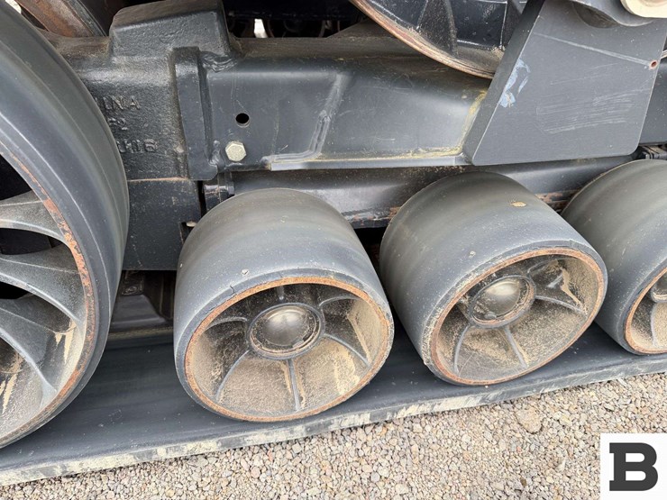 2012-case-ih-600-image-27