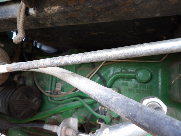 2014-john-deere-5085e-image-23