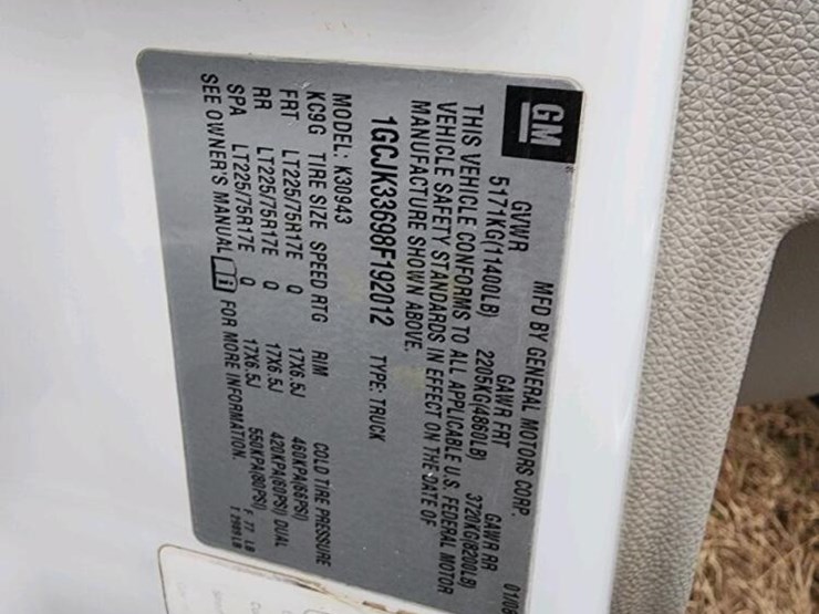 2008-chevrolet-silverado-3500-image-10