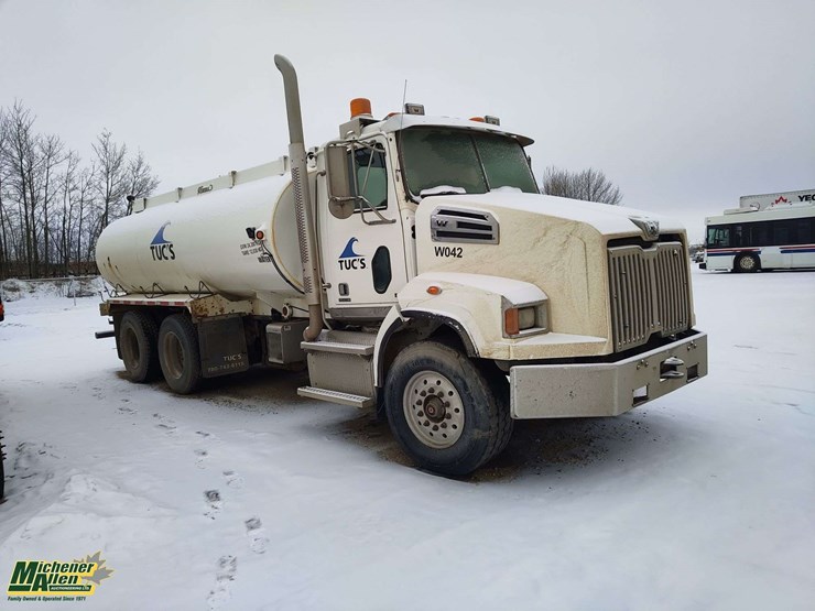 2014-western-star-4700-image-2