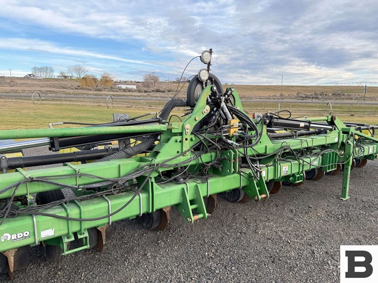 john-deere-1720-image-8