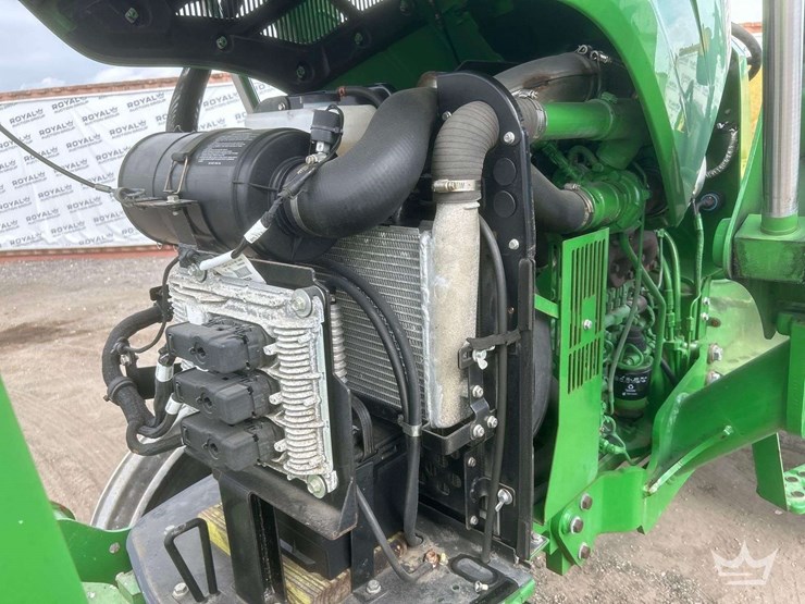 2016-john-deere-5065e-image-12
