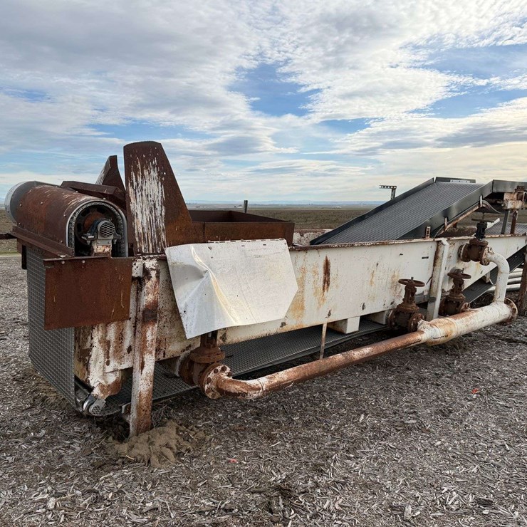 .. Wash Station - Pasco, WA