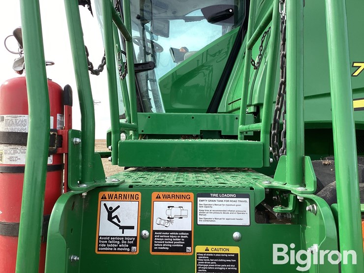 2022-john-deere-s780-image-17