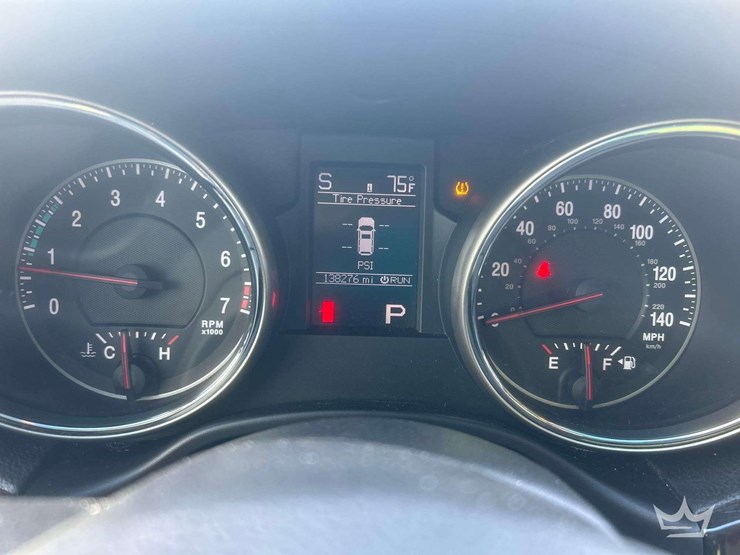 2013-jeep-grand-cherokee-image-16